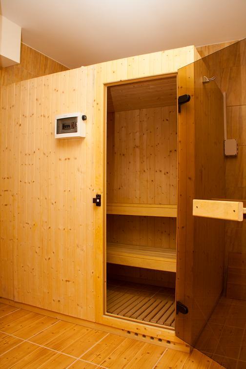 VILA URSU din SOVATA BAI&SPA -SAUNA , JACUZZI INTERIOR Exterior foto